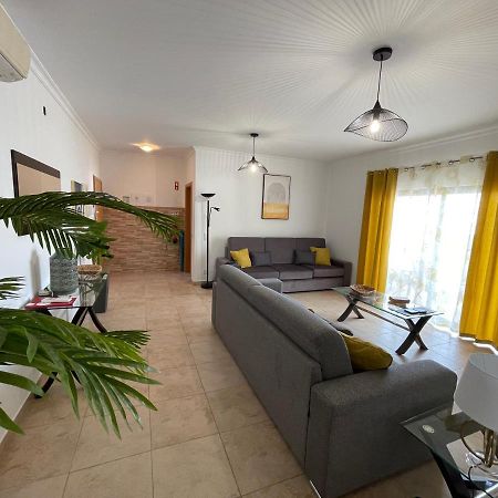 Lucas House 3 - Garden Apartment 拉哥斯 外观 照片