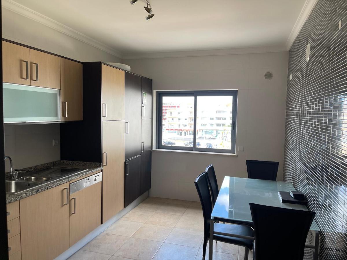 Lucas House 3 - Garden Apartment 拉哥斯 外观 照片